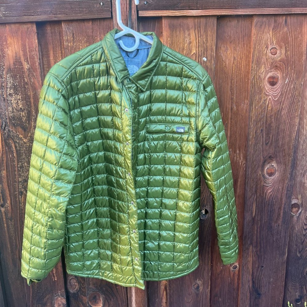 Northface Button Up Men's Medium Green Puffer Jacket